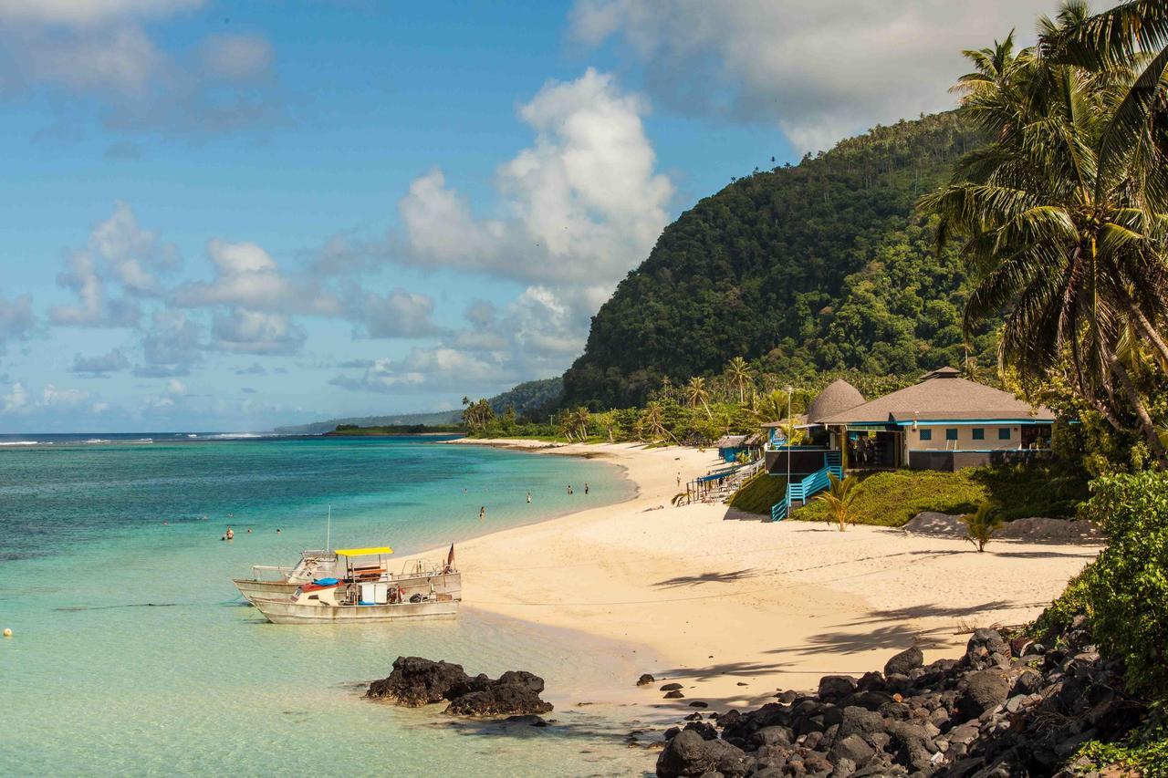 Litia Sini Beach Fales Lalomanu Bagian luar foto