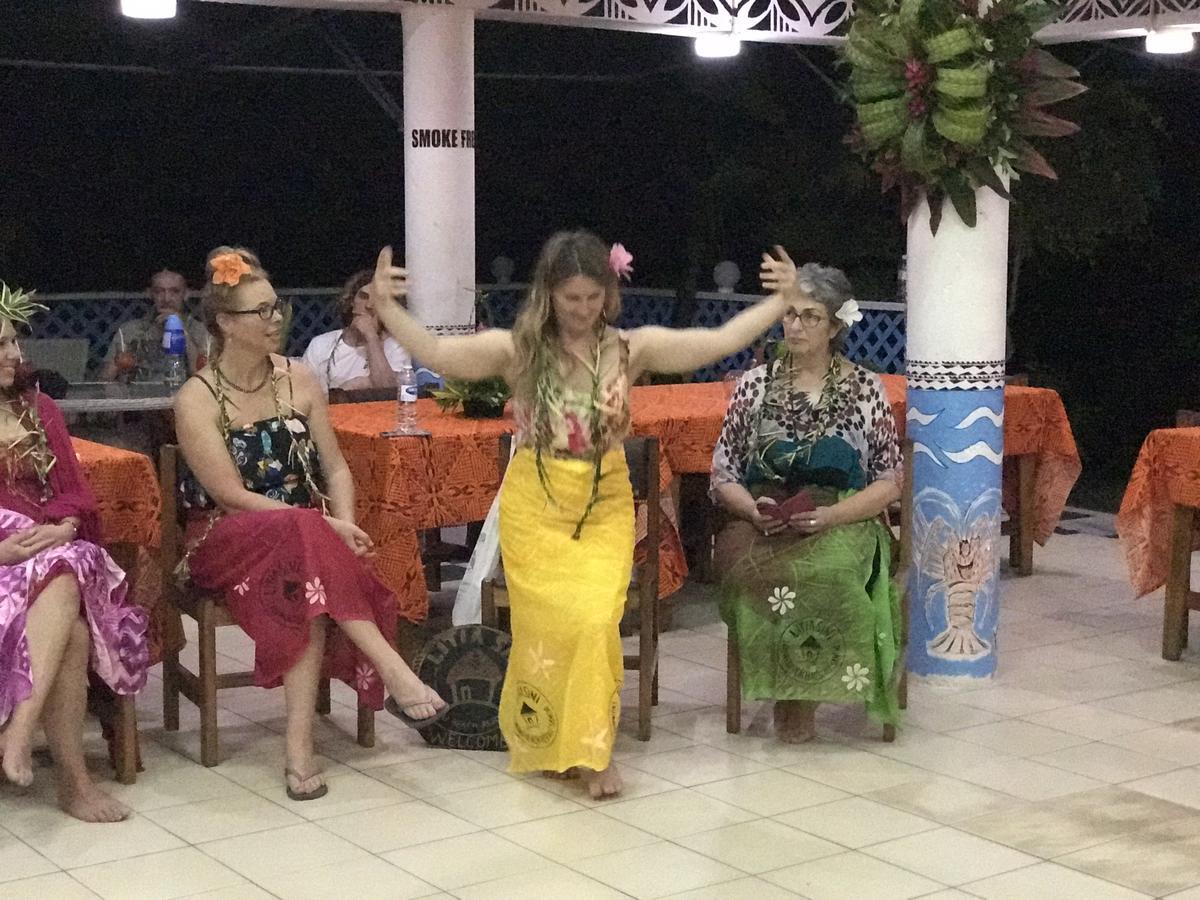 Litia Sini Beach Fales Lalomanu Bagian luar foto